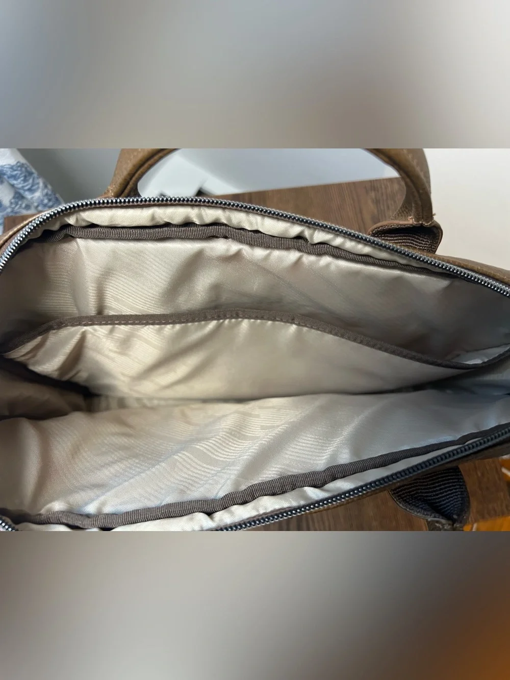 Samsonite Classic Pebbled Leather Toploader Briefcase Cognac, Travel Organizer